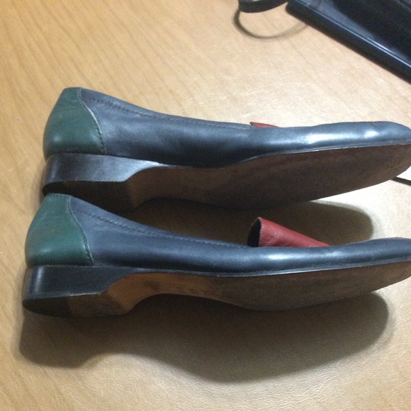 Michelle D Loafers - Picture 3 of 9